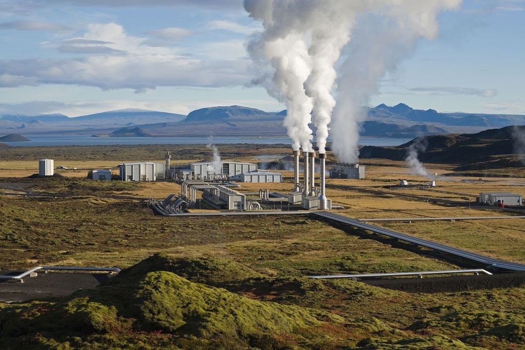 geothermal-Iceland-plant